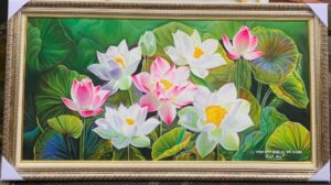 Tranh hoa sen treo phòng khách đẹp cao cấp